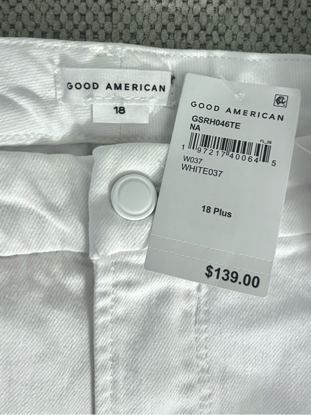 Good American Good Legs Straight Jeans Sz 18 Plus White Raw Hem Denim Pants - Picture 6 of 6